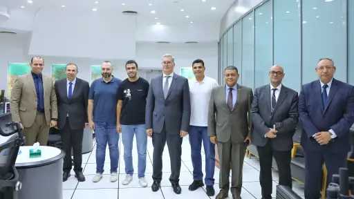 بيزنس