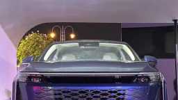 تقارير وتغطية لايف